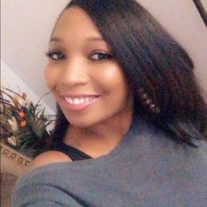 Meet your Posher, Britnee